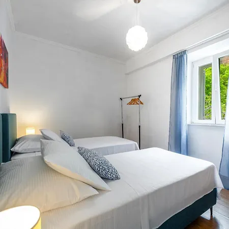 Baan With Epic View And Private Pool * Ljuta