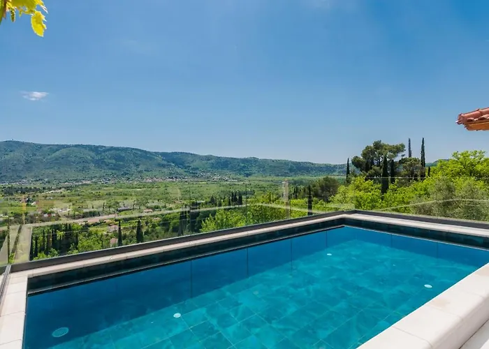 Baan With Epic View And Private Pool *