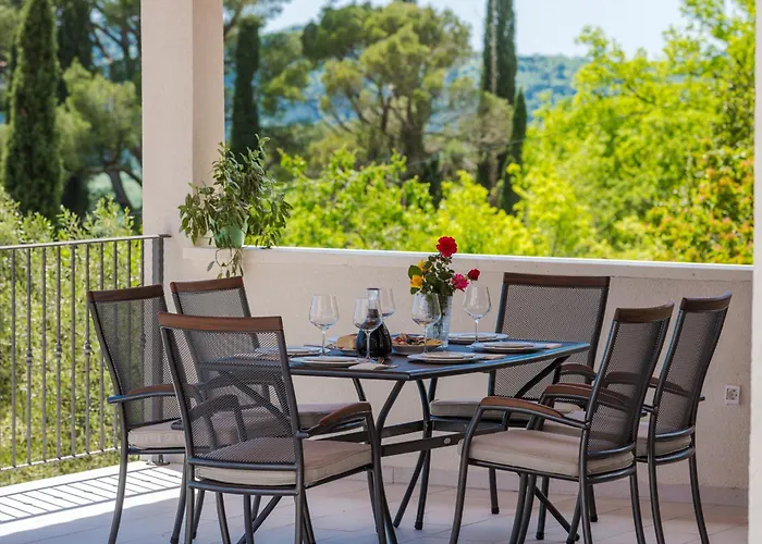 Baan With Epic View And Private Pool