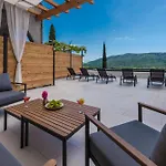 Baan With Epic View And Private Pool