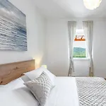 Baan With Epic View And Private Pool Apartman Ljuta