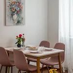 Apartman Baan With Epic View And Private Pool