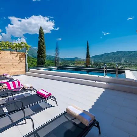 Baan With Epic View And Private Pool 公寓 *