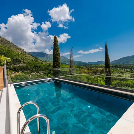 Apartment Baan With Epic View And Private Pool Ljuta