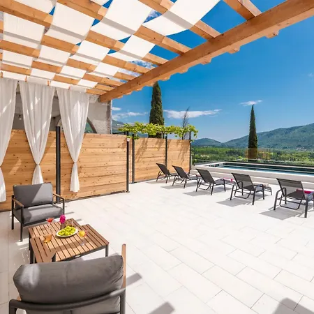 Baan With Epic View And Private Pool 公寓 *