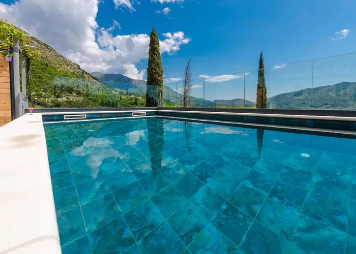 Baan With Epic View And Private Pool Apartamento Ljuta